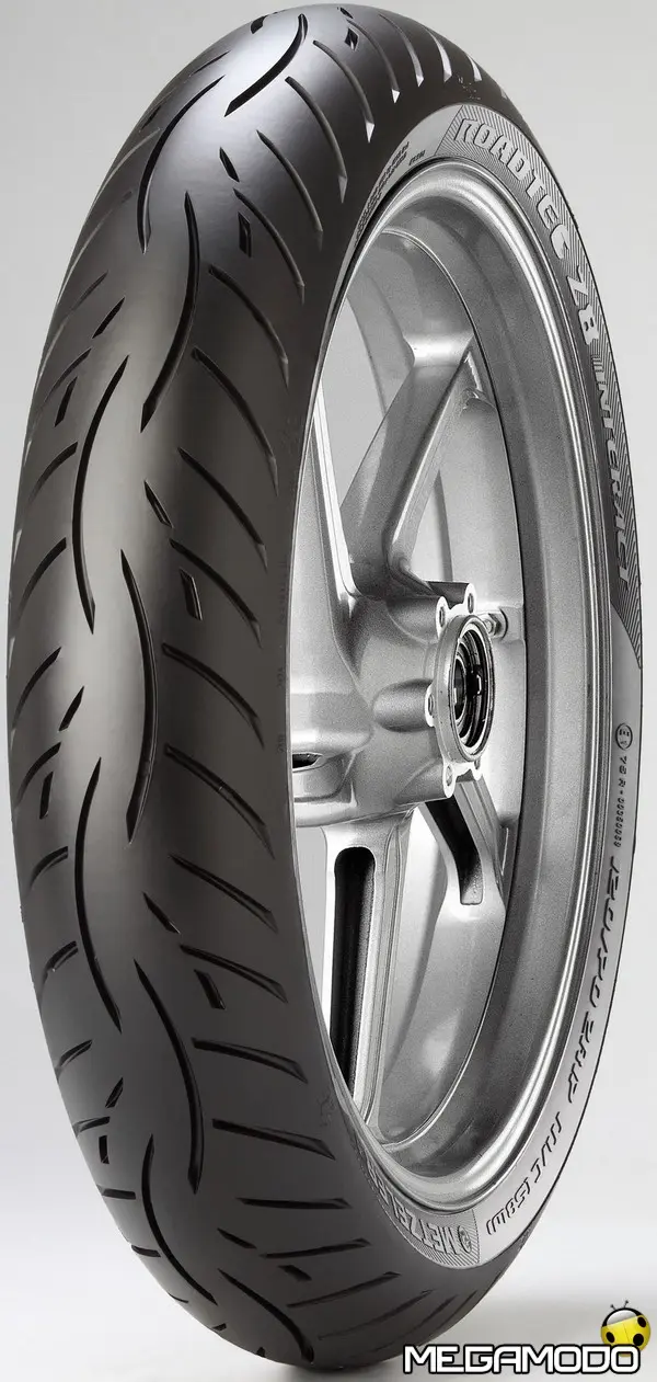 metzeler roadtec z8 interact front