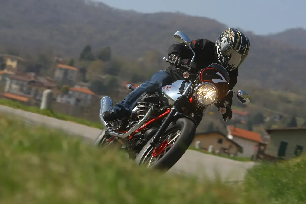 Moto Guzzi V7 Stone, Special e Racer, prova su strada