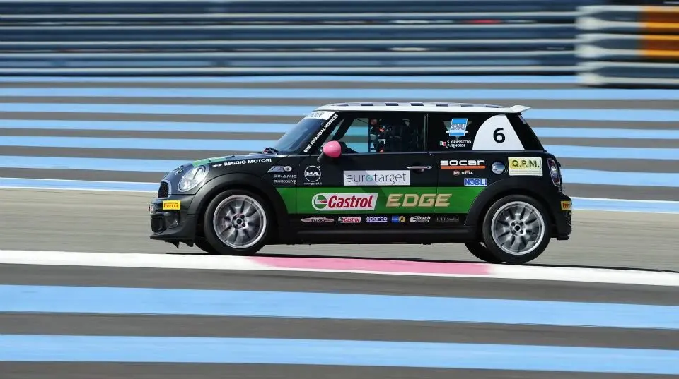 Esordio positivo per Francesca Linossi nel round inaugurale del MINI Rushour 2012