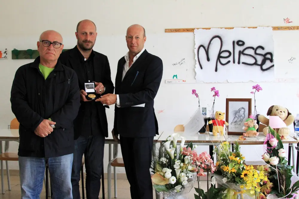 Un giro per la vita visita la scuola di Melissa a Brindisi