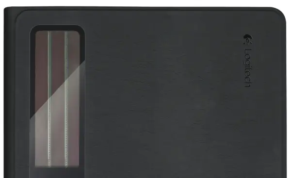 Logitech Solar Keyboard Folio, la cover con pannelli solari per iPad 