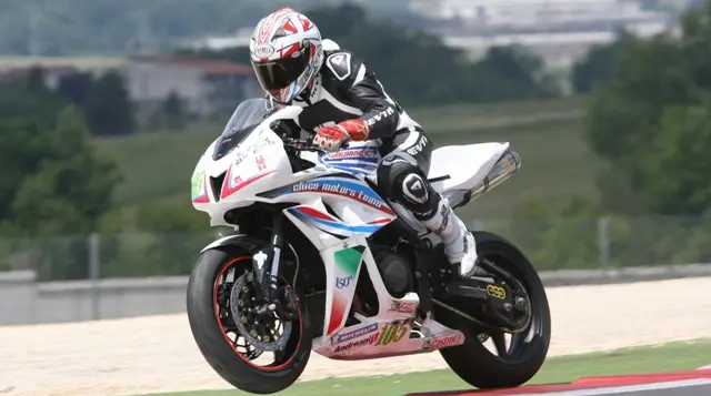 Nespoli e Colazzo sono i conquistatori di Vallelunga nella Michelin Power Cup 2012