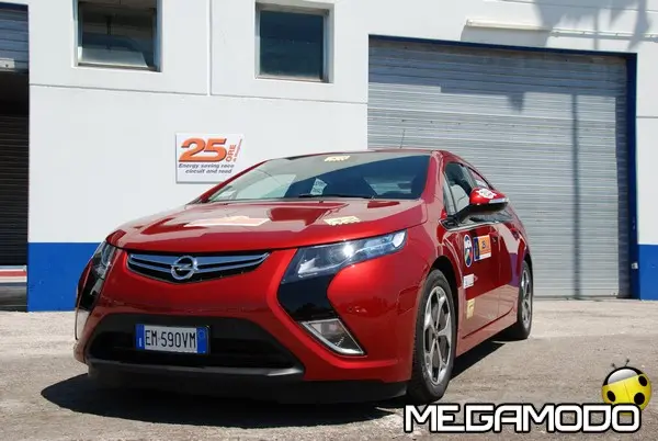 Opel Ampera alla 25 ore di Magione