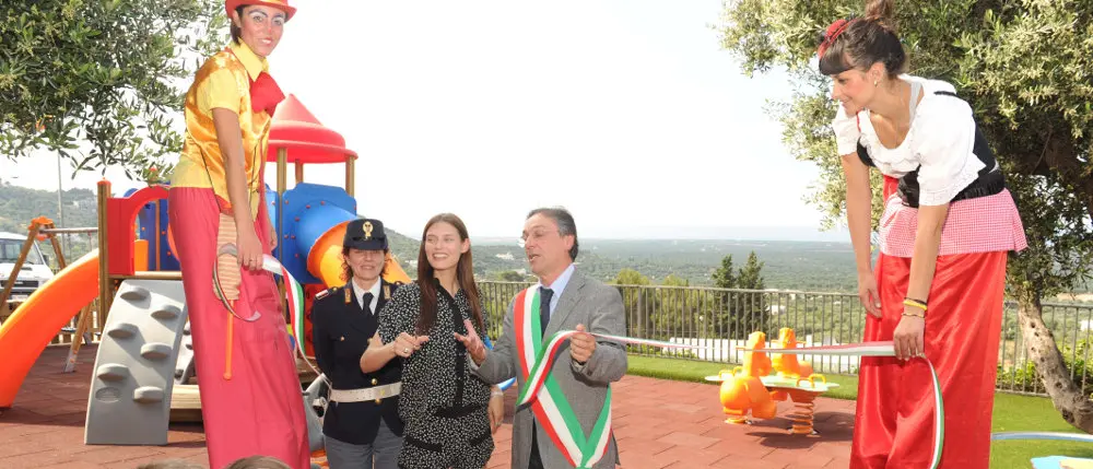 Louis Vuitton e Bianca Balti per SOS Villaggi dei Bambini