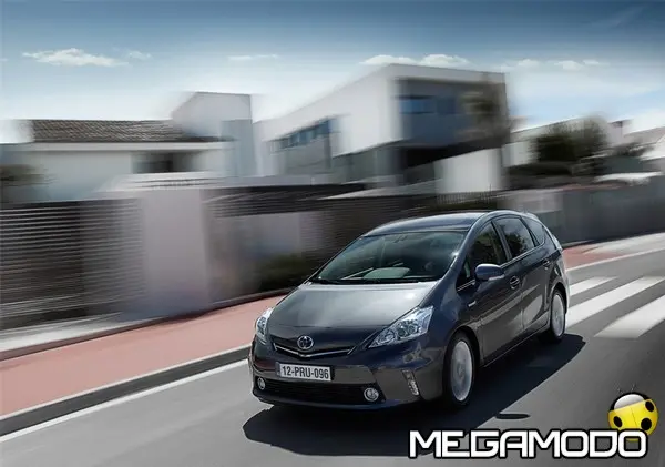 prius plus dyn 01 dpl 2012