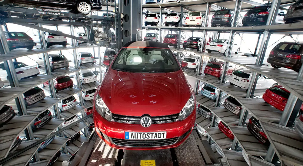 Parco tematico Volkswagen Autostadt, un nuovo modo di accostarsi all’universo automobilistico