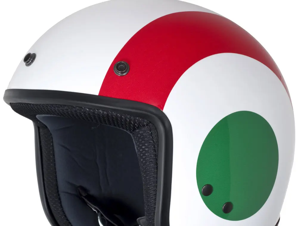 Piaggio per "Luglio Sicuro", viaggiare in sicurezza