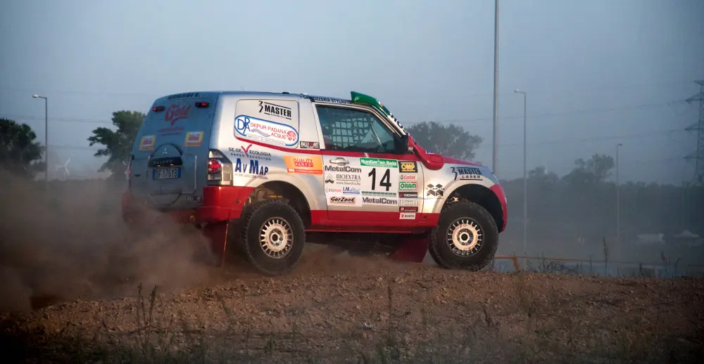 Hungarian Baja, RalliArt con Borsoi-Rossi sul Pajero Mitsubishi T2