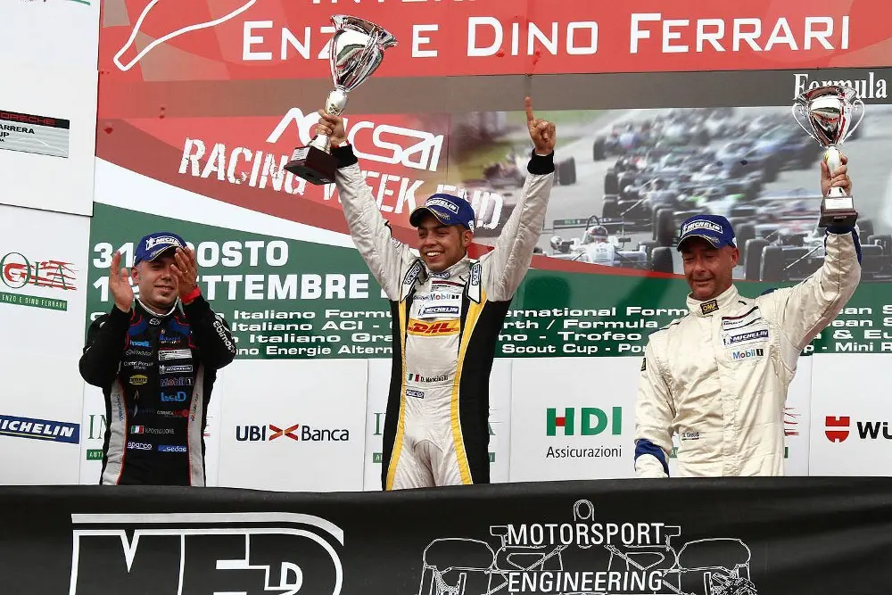 Vittoria per Mancinelli nella Porsche Carrera Cup, De Giacomi quarto nella Michelin Cup