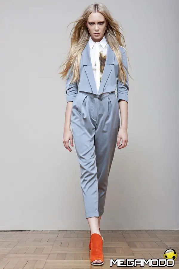 A-lab Milano, una donna che osa e gioca con i colori per la PE 2013  - foto 1