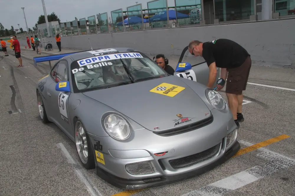De Bellis arriva secondo al Mugello, terzo nella classifica di Campionato