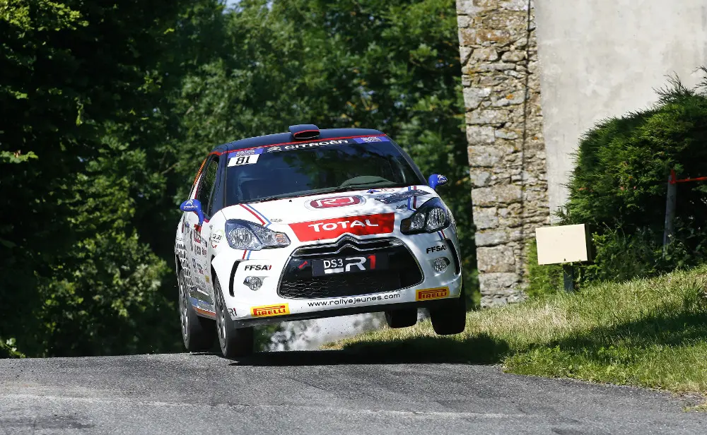Citroen DS3 R1, l'auto da rally dai costi contenuti