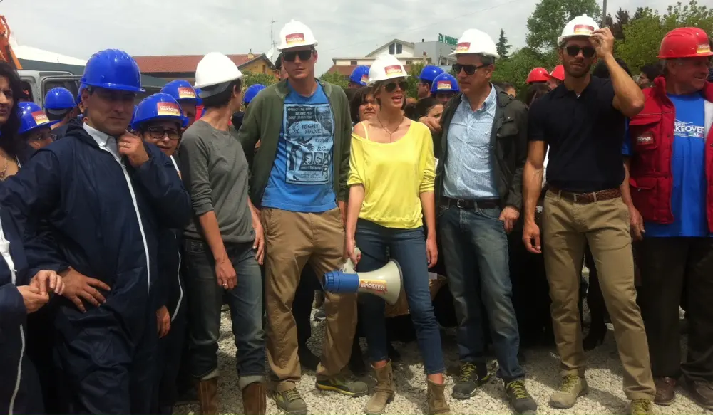 Alessia Marcuzzi, "Io e Francesco ci vogliamo bene e faremo di tutto per preservare la nostra famiglia"