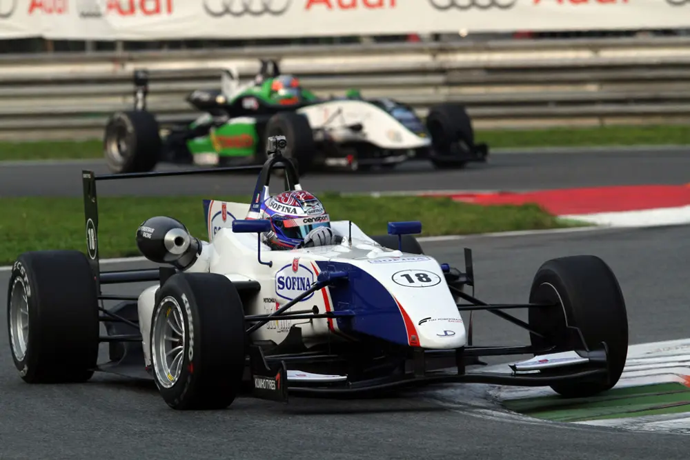 Formula 3 European Series, Nicholas Latifi conclude una stagione in crescita