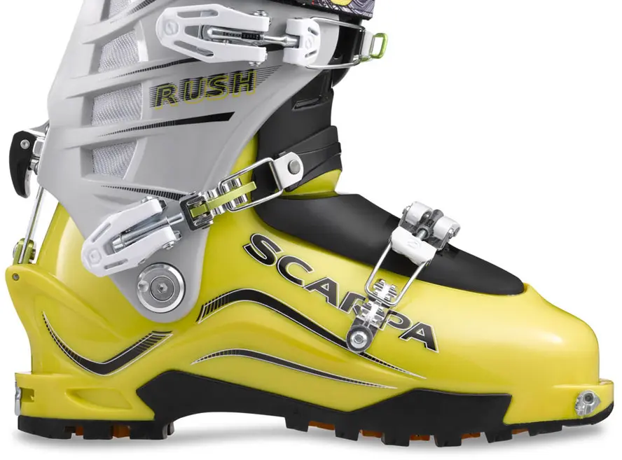 Nuova collezione “Phantaplastic” by Scarpa per l’inverno 2013 , sciare "eco"