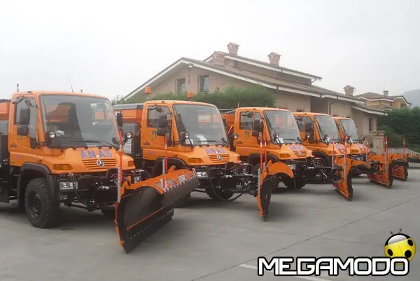 mercedes benz unimog 1