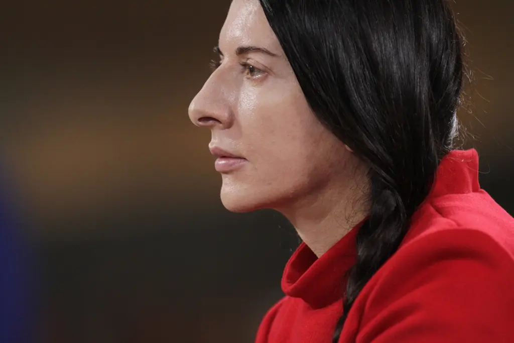 Marina Abramovic: "The Artist is present" in onda il 30 novembre su  su Sky arte HD