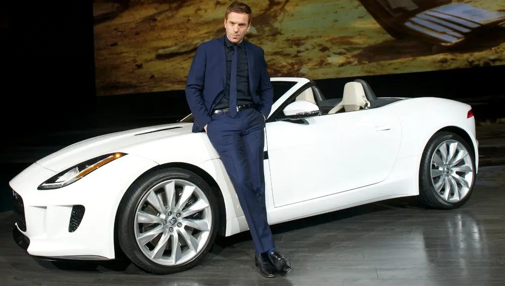 Jaguar F-TYPE con Damian Lewis per "Desire"