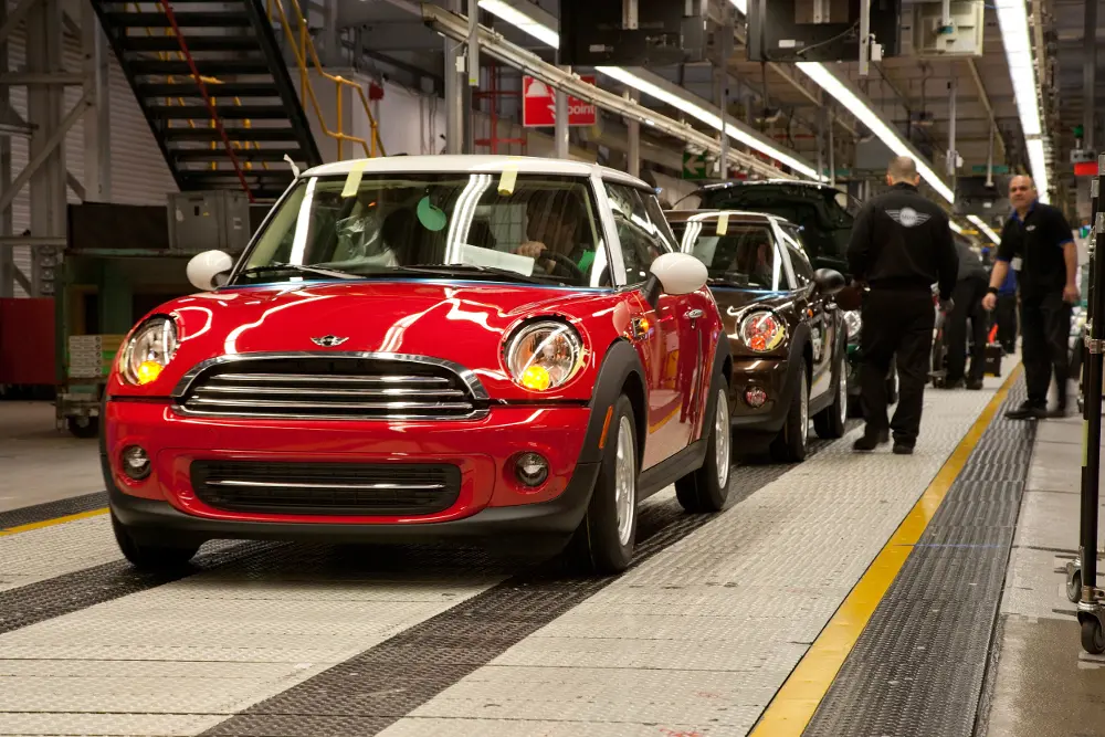 MINI Plant Oxford, le celebrazioni dei 100 anni dello storico stabilimento