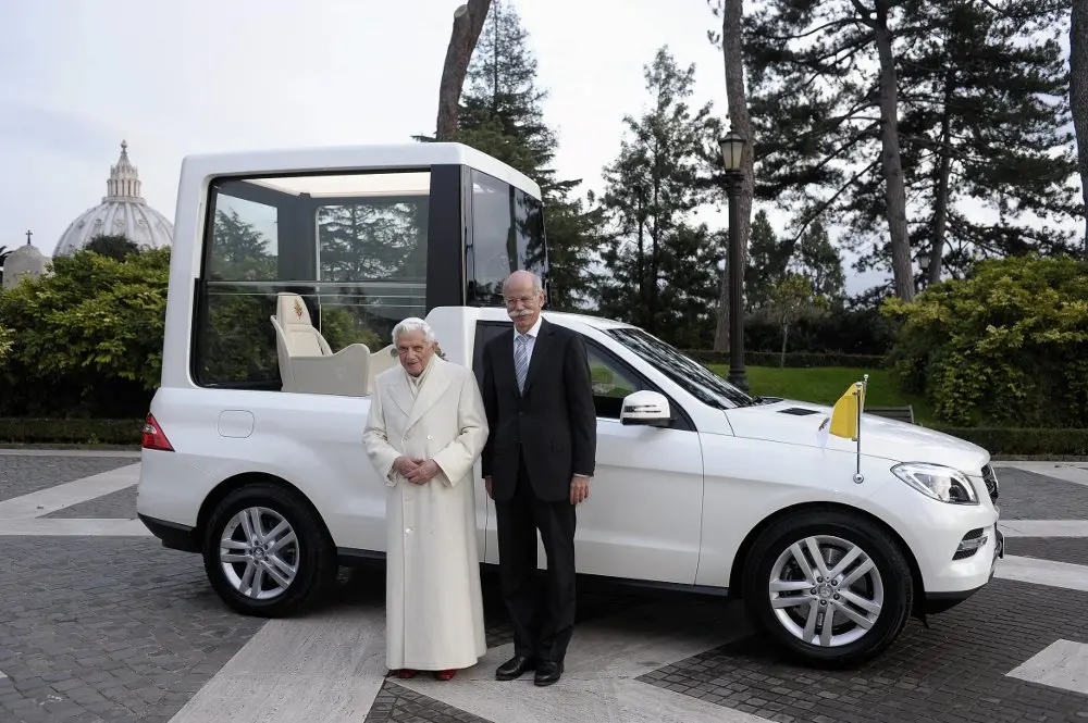 Mercedes-Benz Classe M, la nuova Papamobile per Benedetto XVI