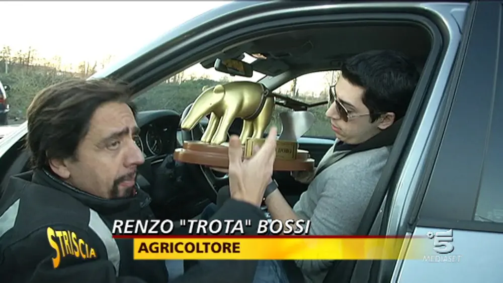 Striscia la Notizia, Tapiro d'Oro per Renzo “Trota” Bossi
