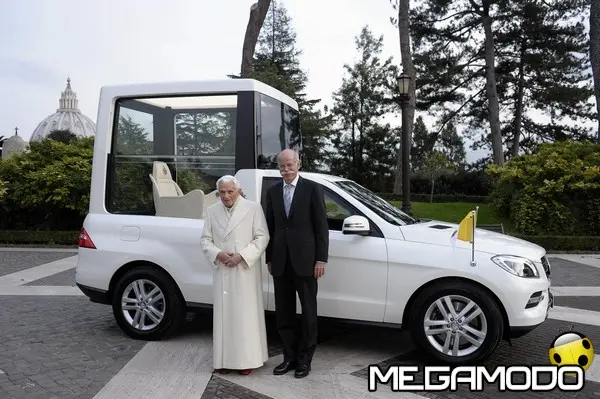Mercedes-Benz Classe M, la nuova Papamobile per Benedetto XVI