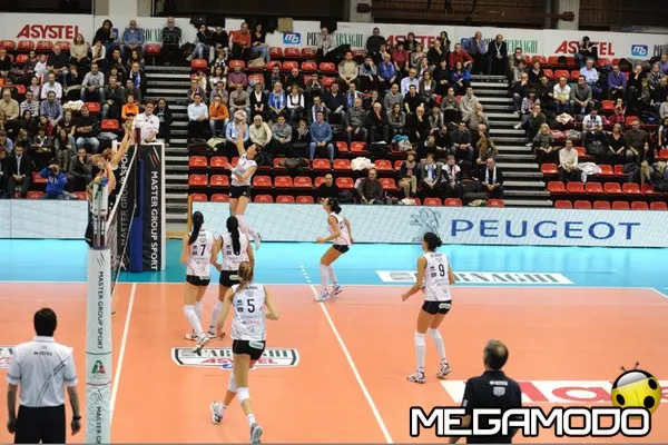 m 59110c0c 1204 4117 80cd 0dbbf7c560d5