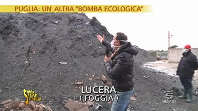 Striscia la Notizia, Fabio e Mingo alle prese con una bomba ecologica a Lucera