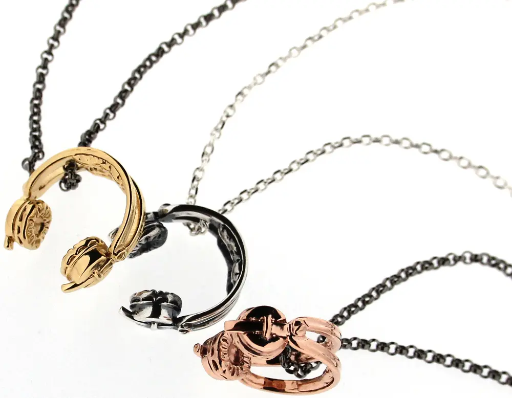 “Headphones” by Manuel Bozzi a VicenzaOro Winter