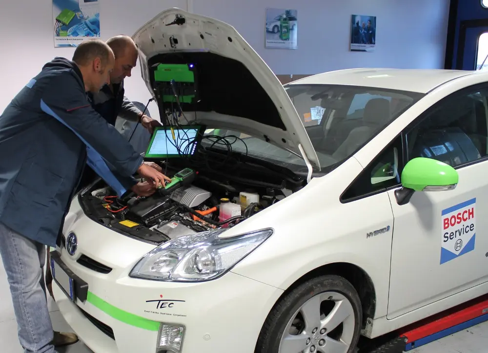 Al via il Bosch Hybrid Tour 2013