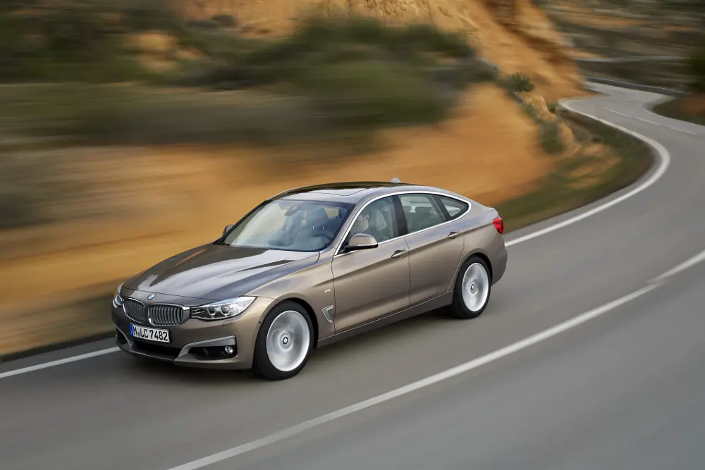 Nuova BMW Serie 3 Gran Turismo, intenso piacere di guida