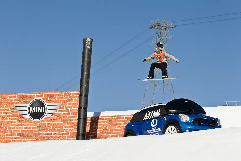 MINI Countryman al Burton European Open di Laax