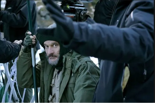 Claudio Bisio presenta "Benvenuto Presidente" a Deejay Chiama Italia