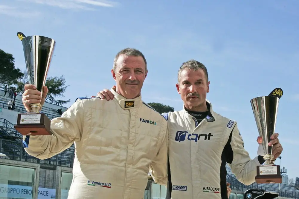 Targa Tricolore Porsche: secondo posto per Baccani-Veronesi a Vallelunga