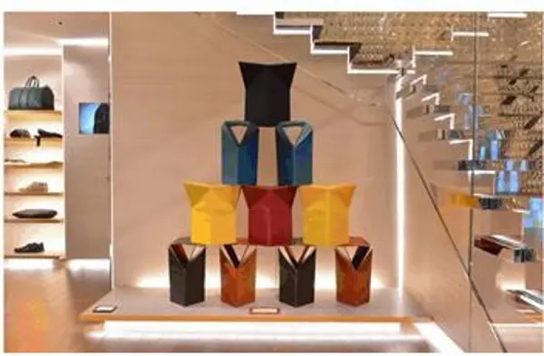 Louis Vuitton con gli Objets Nomades al Salone del Mobile 2013: l'arte del viaggiare