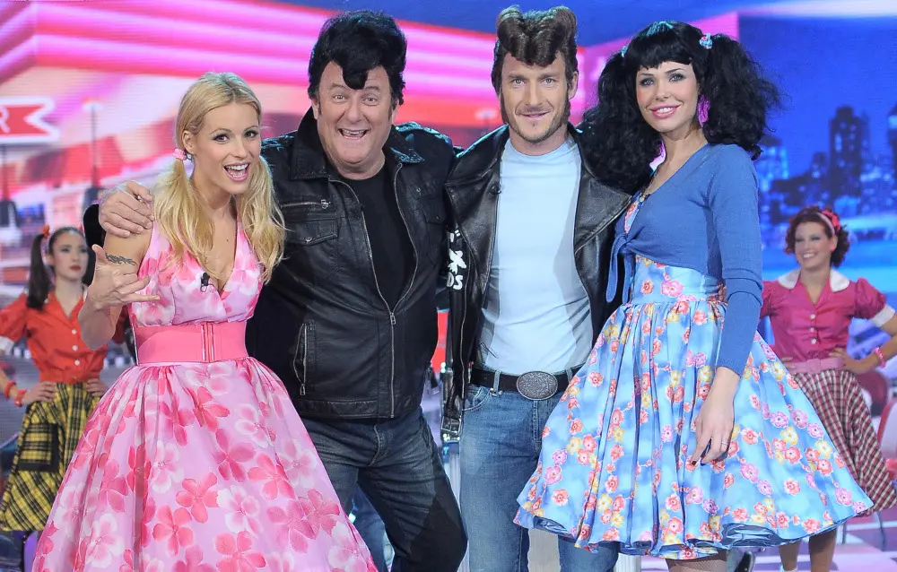 Al via Paperissima 2013 con Michelle Hunziker e Gerry Scotti: ospiti Totti, Blasi e Scamarcio