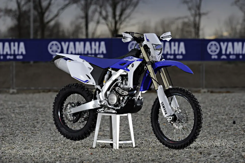 Yamaha WR450F ottiene il Red Dot Design Award 2013