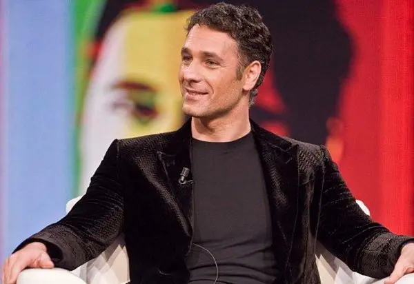 "Come un delfino", ancora colpi di scena il 22 maggio su Canale 5