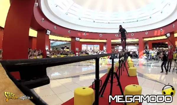 Striscia la Notizia: Vittorio Brumotti ottiene il nono Guinness World Records