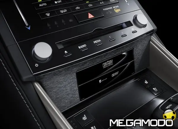 is hybrid mark levinson