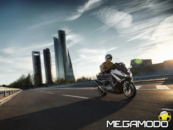 yamahago per tmax 530 da oggi anche il finanziamento e max yamaha tmax 530 blackmax my 2013