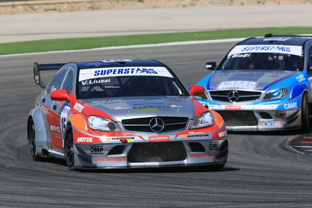 Superstars, Thomas Biagi con la Mercedes-Benz C 63 AMG ancora in testa dopo Portimão 