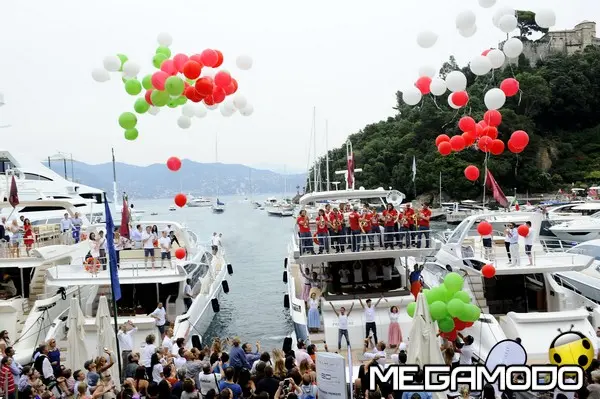 04 azimut benetti yachtinggala