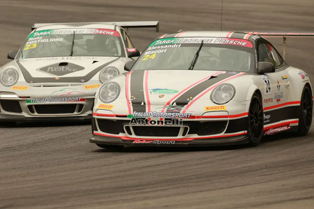 Targa Tricolore Porsche: Roda, Postiglione e Alessandri vincono al Mugello