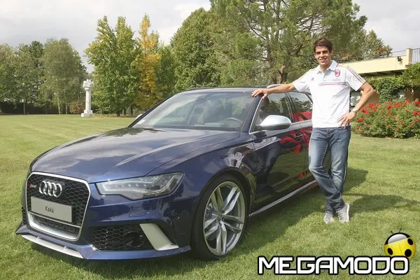 Una Audi RS 6 Avant dà il bentornato a Kakà a Maranello