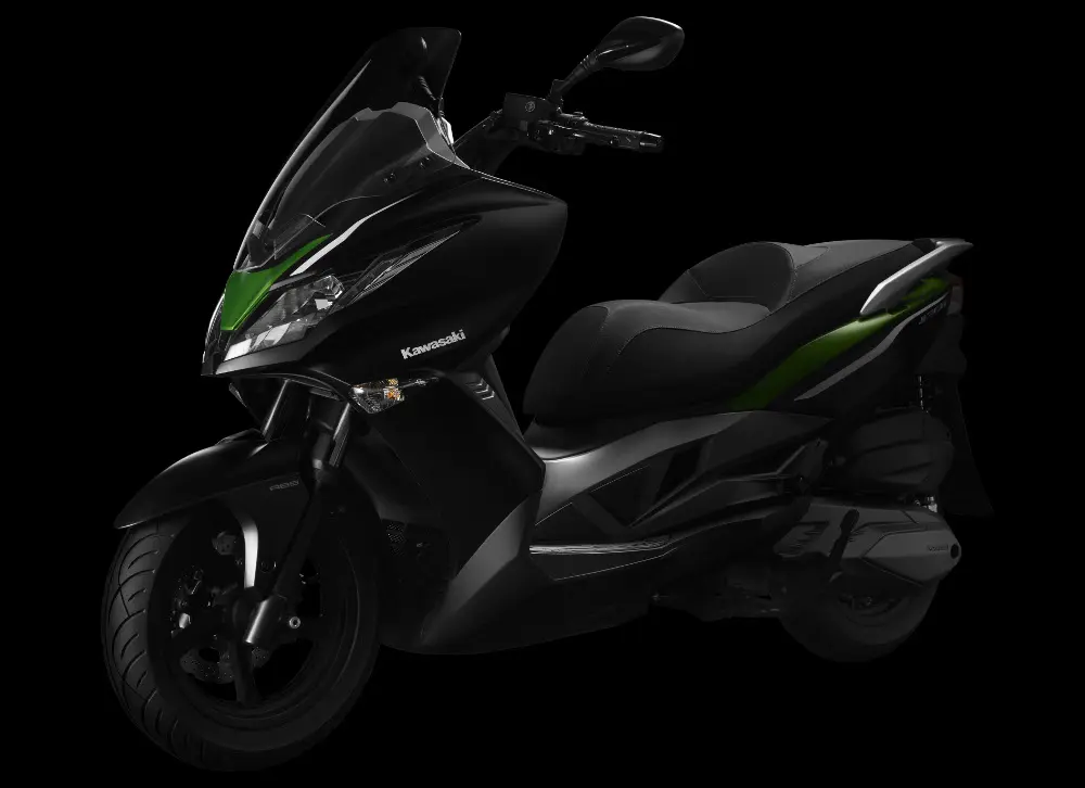 Kawasaki lancia il suo primo scooter in Europa: J300