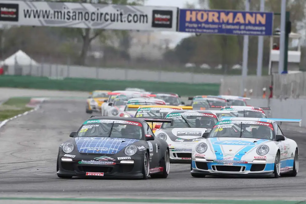 Targa Tricolore Porsche, gran finale a Misano