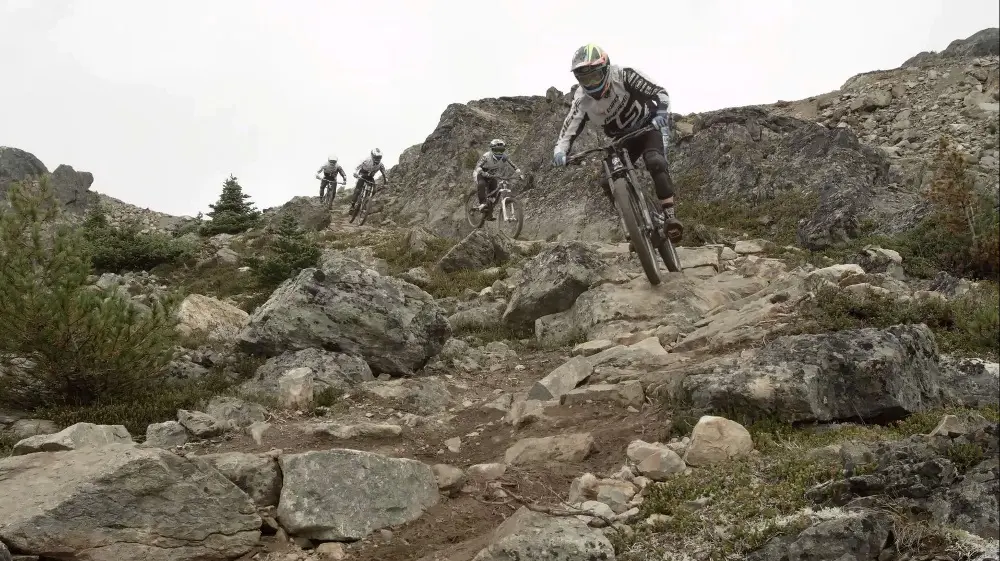 Dainese: arriva il nuovo video “Whistler", emozioni in mountain bike
