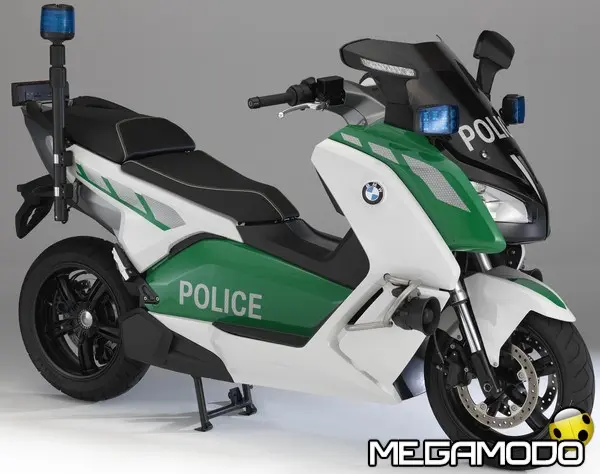 BMW al Milipol 2013 con una versione particolare dello scooter C evolution 