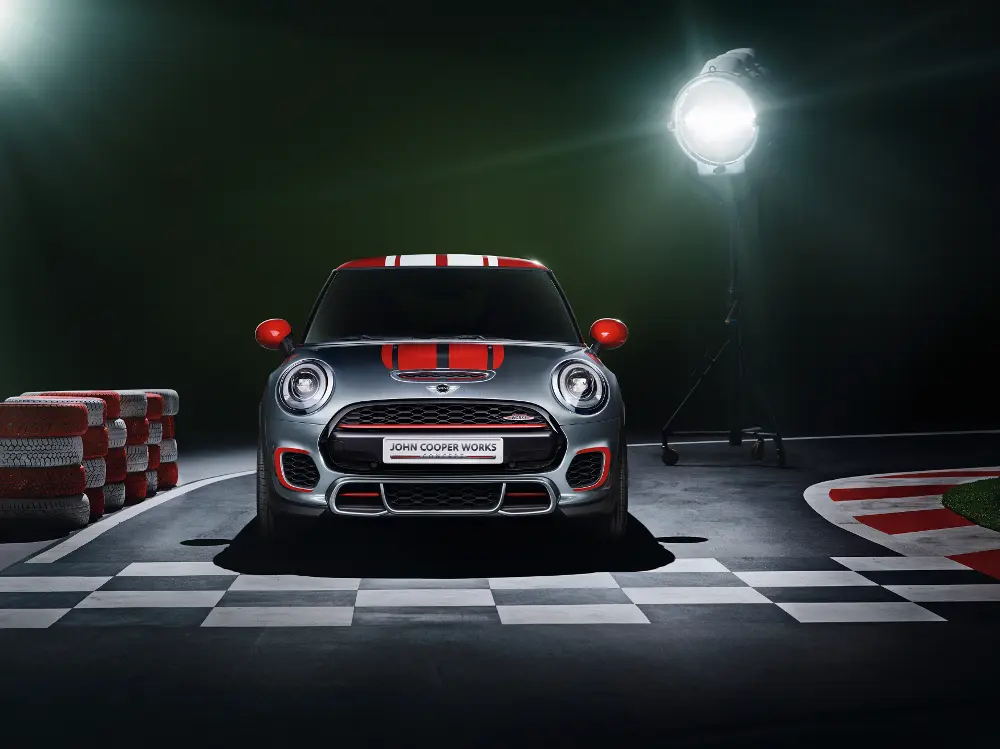 MINI John Cooper Works Concept, verso la pole position